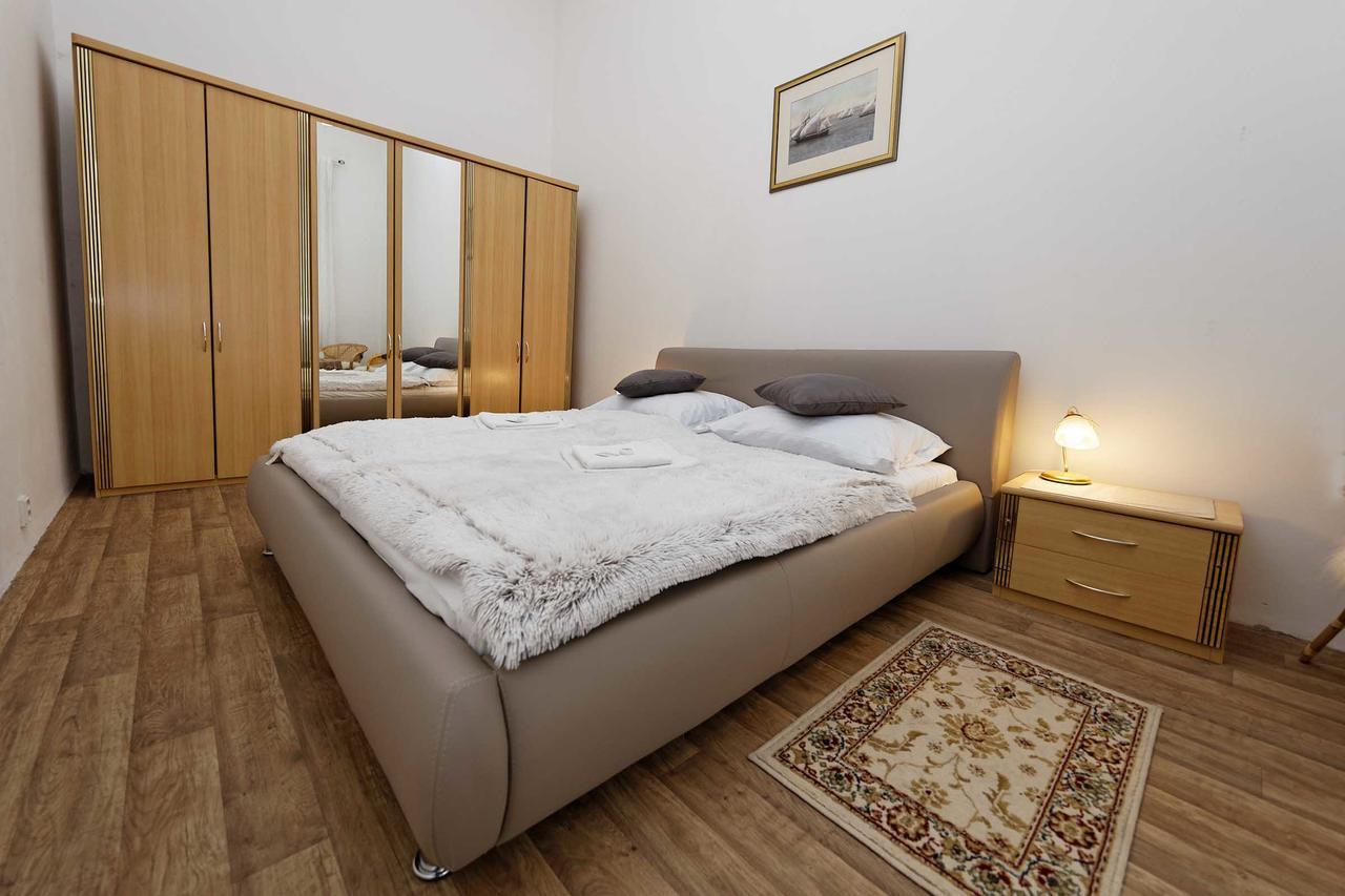 Apartments U Cisare Prague Luaran gambar