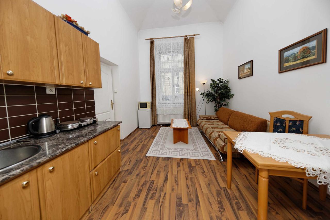 Apartments U Cisare Prague Luaran gambar