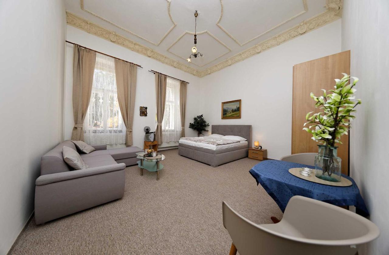 Apartments U Cisare Prague Luaran gambar